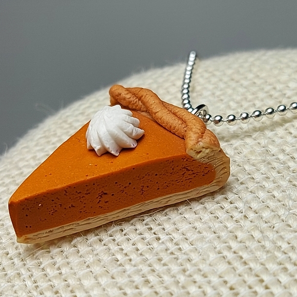 Pumpkin Pie Necklaces - Picture 4 of 7